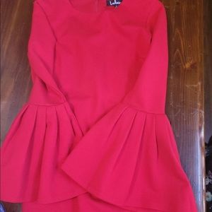 Lulus dress like new.Gorgeous and elegant.Fits an extra small but size is small